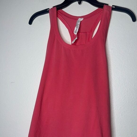 Lululemon Racerback Tank Womens Top Size 4 - Picture 2 of 5